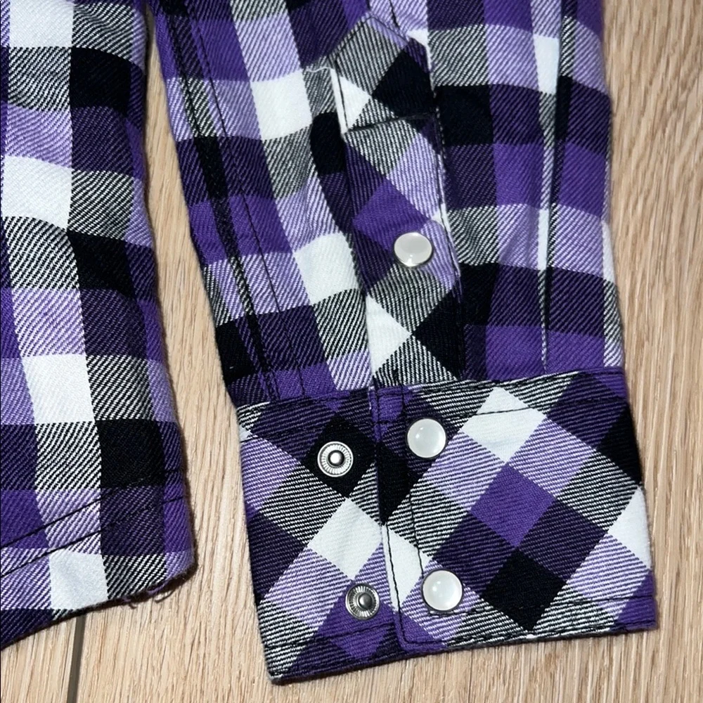 NWT - BC Clothing Casual Purple and Black Button Down Shirt - Picture 6 of 13